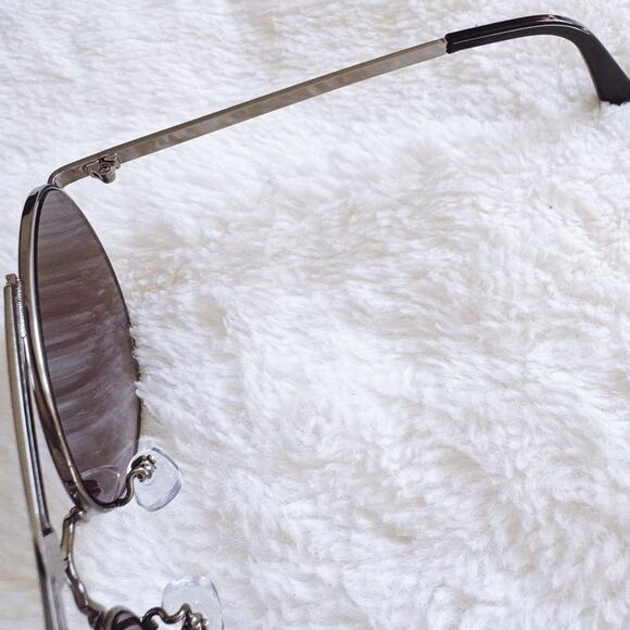 Doug Black W/ Silver Rim Aviator Sunglasses - Picture 6 of 11